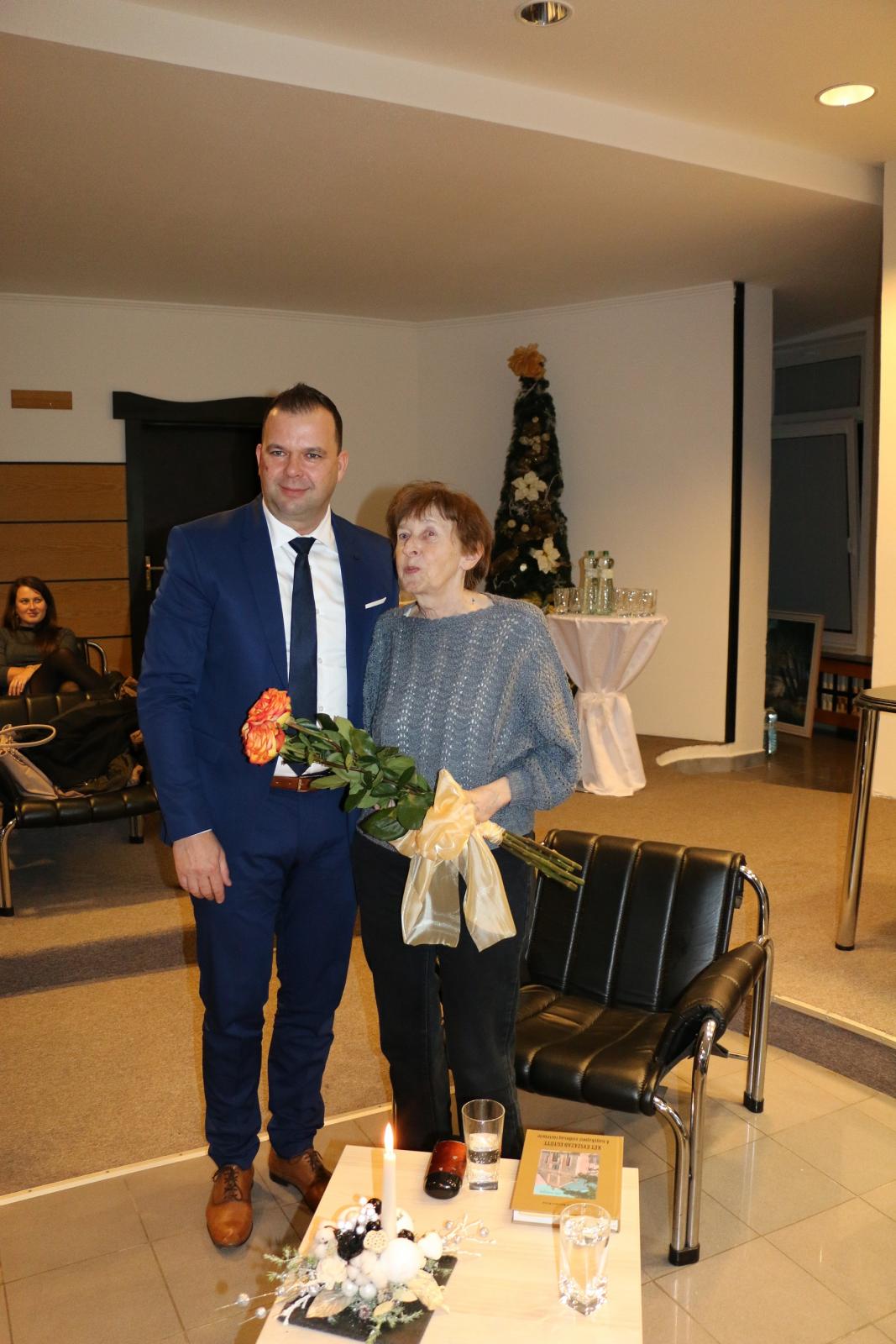 Fotogaléria Prezentácia kninej publikácie - Demjénné Kovács Erna, Két évszázad együtt - 2018 (12) Prezentácia kninej publikácie - Demjénné Kovács Erna, Két évszázad együtt - 2018